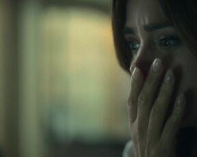 Ashley Benson hot, Jenna Coleman nude - Wilderness s01e01-06 (2023) lusty TV movie scene