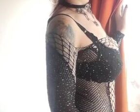 Huge-Titted Cougar in Fishnet Super-Steamy Underwear Taunting- Lilixxxfetish