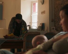 Soko nude, Noémie Merlant - A Good Man (2020) Lesbian Movie