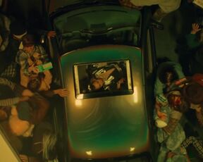 Miley Cyrus Hot - Nothing Breaks Like a Heart (2018)