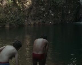 Bruna Martini, Larissa Sarmento naked - De repente  (2016) full frontal scene