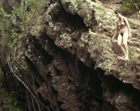 Bruna Martini, Larissa Sarmento naked - De repente  (2016) full frontal scene
