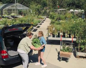 Andrea Gerhard, Leonie Wesselow sexy - Der Bergdoktor s15e02 (2022) hot episodes