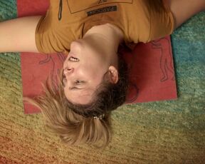 Nevena Nerandzic nude - Diši (2020)