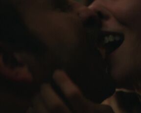 Zofia Wichlacz topless - Warszawianka s01e05 (2023) short sex scene