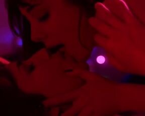 Júlia Molins, Cintia Ballbé - Uncoloured Girl (2018) topless scenes