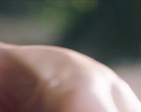 Ella van Remortel sexy, Anna Drijver hot - Het geheugenspel (2023) hot scenes