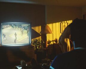 Anna MacDonald nude - Winning Time The Rise of the Lakers Dynasty s02e01 (2023) nudity sex scene