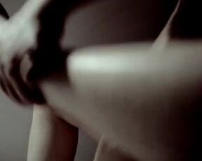 Lea Mornar - Don't Look for Me (Such mich nicht) (2004) naked scenes