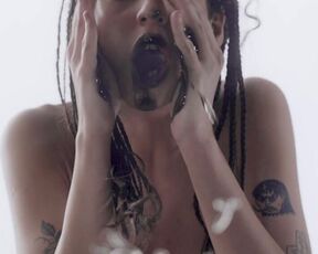 Carina Orellana nude - Pollution (2020) Naked Art Video