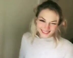 TikTok Horny nipslip