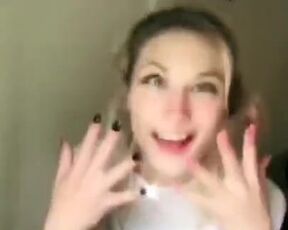 TikTok Horny nipslip