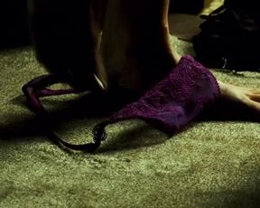 Monica Bellucci nude, Ramona Pringle nude - Shoot 'Em Up (2007)