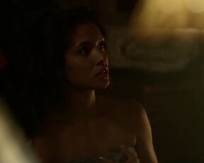 Miranda Rae Mayoo sexy - Chicago Fire (2022) s11e01