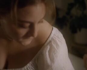 Nell T. Sherman hot - Mommy (2022) sex scene