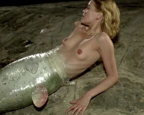 Marietta Méhes - Nöi kezekben (1981) naked movie scene