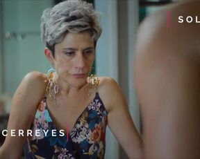 Diana Bovio, Katixa Mecerreyes, Ana Sofia Gatica, Montserrat Marañon - Atrapadas en Familia (2022) hot scenes