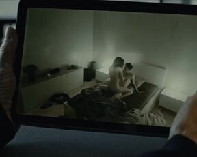 Anne Ratte-Pollem, Lea van Acken, Josephine Thiesen nackte - Two Sides of the Abyss s01e01-06 (2023)