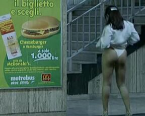 Debora Cali naked - Ultimo metrò (1999) Explicit Nude Scene (Tinto Brass Erotic Movie)