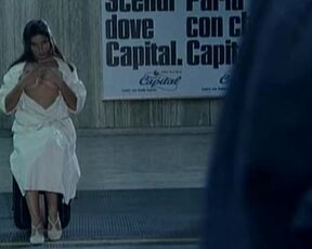 Debora Cali naked - Ultimo metrò (1999) Explicit Nude Scene (Tinto Brass Erotic Movie)