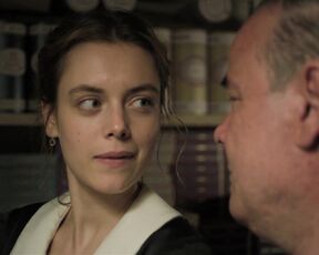 Valerie Stoll nude - Eldorado KaDeWe s01e01 (2021) sexy episode