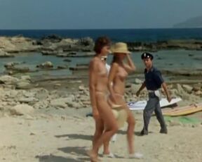 Isabel Russinova, Valeria Milillo nude - Il commissario Lo Gatto (1986) A movie about an exhibitionist beach