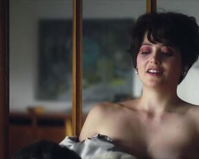 Hanna Plab nude, Vanessa Loibl, Maike Elena Schmidt, Katja Riemann topless - Unsere wunderbaren Jahre s02e03-06 (2023) hot nude & sex scene