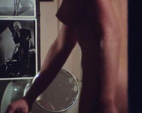 Tonja Walker - Liar's Moon (1981) topless movie scene