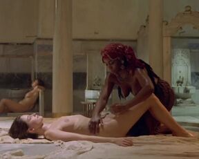 Marie Gillain, Gaia Narcisi naked - Harem Suare (1999) Erotic Film