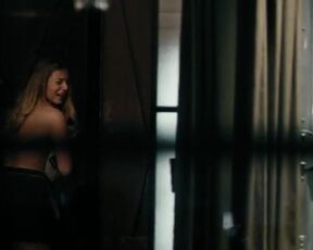 Jana Reinermann nude, Jytte-Merle Böhrnsen sexy - Kokowääh 2 (2012) hot topless scene