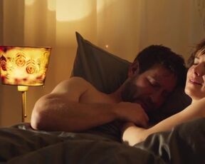 Hana Vagnerová, Tereza Krippnerová, Zuzana Pillmann - Za vsím hledej zenu (2022) sex scene