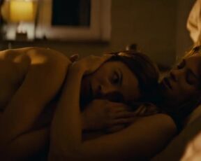 Aylin Tezel, Yuval Scharf nackt - Der Russe ist einer, der Birken liebt (2022)