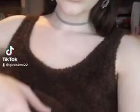 Sweety demonstrates her bosoms on camera to TikTok followers - Flash Tits