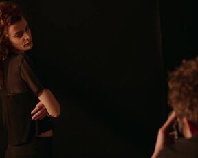 Sixtine Gignoux sexy - Mona et d'autres (2019) Nude Movie Scene