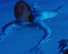 Dianna Agron, Paz de la Huerta nude - Bare (2015)