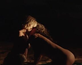 Dianna Agron, Paz de la Huerta nude - Bare (2015)
