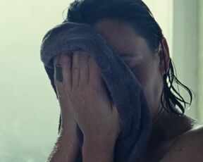 Magdalena Lermer nackte - Kreise laufen (2020)