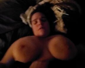 My sexy boobie mommy