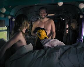 Josephin Busch nude - Die Bergretter s14e04 (2023) flashing tits scene