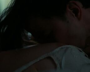 Sonia Mietielica nude - Polowanie na ćmy s01e05-06 (2022-2023) short sexy videos with topless Sonia