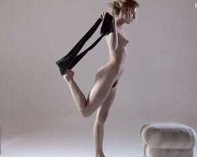 Amazing Stretching from Naked Gymnast-Girl