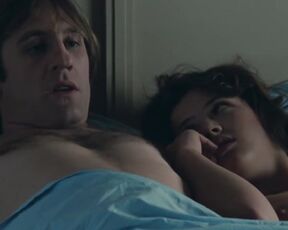 Sophie Marceau nude, Sandrine Bonnaire naked - Police (1985)