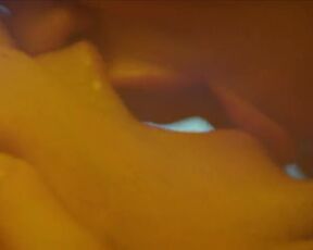 Paulina Galazka nude - Wspomnienie poprzedniego lata (2013) sex scene