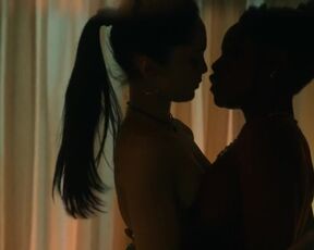 Tracy Gotoas, Lola Le Lann sexy - Ganglands s02e01e05 (2023) hot lesbian