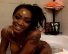 Tattooed Black Girl Showering And Masturbating On Cam