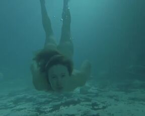 Alina Levshin, Carmen Birk nude - Im Angesicht des Verbrechens s01e01 (2010) nudity & sex episodes