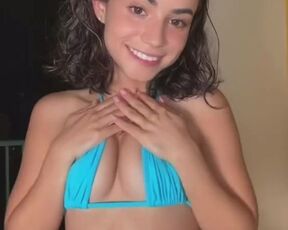 Topless dancing from a young tinny tiktokker girl