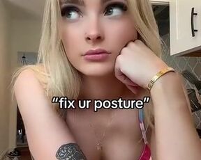 Platinum-Blonde TikTok Cockslut Kelli Carter Tossing Donk