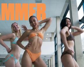 Cosima Henman, Lilly Joan Gutzeit, Nhung Hong, Samirah Breuer - Hammerharte Jungs (2023) topless scene
