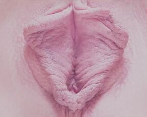 Cosima Henman, Lilly Joan Gutzeit, Nhung Hong, Samirah Breuer - Hammerharte Jungs (2023) topless scene